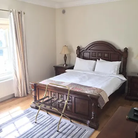 Bed & Breakfast Maher's